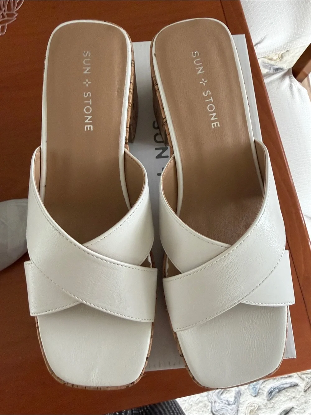 Sun + Stone White Cork Cross-Strap Block Heel Sandals Womens Sz 8.5